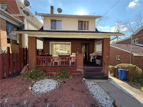 7134 Gladefield St, Pittsburgh, PA 15206
