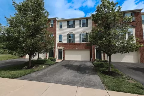 2014 Black Bear Way, Bridgeville, PA 15017