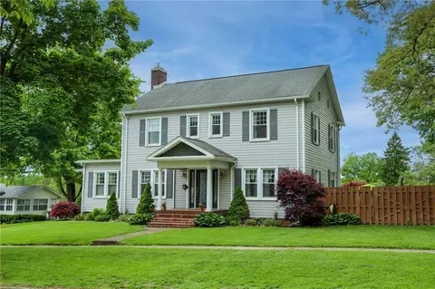 120 S Shenango St, Mercer, PA 16137