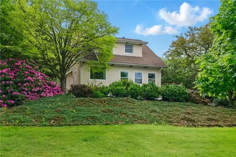 2703 Conway Wallrose Rd, Baden, PA 15005