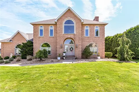 585 Agnes St, Greensburg, PA 15601