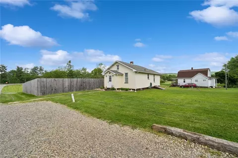 136 Isabella St, Blairsville, PA 15717