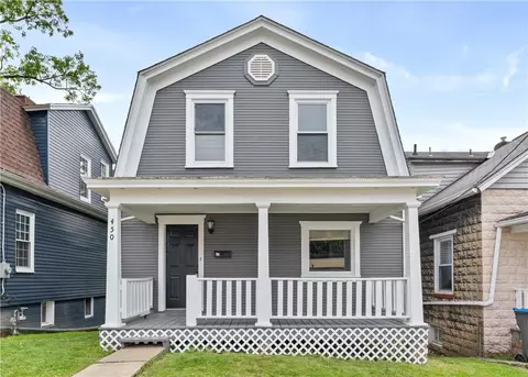 450 School St, Verona, PA 15147