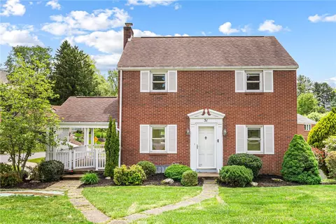 51 Hollow Haven Dr, Pittsburgh, PA 15236