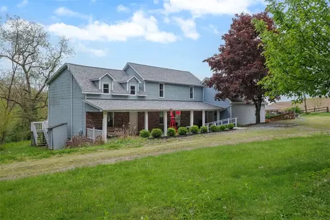 146 Peters Ln, Cabot, PA 16023
