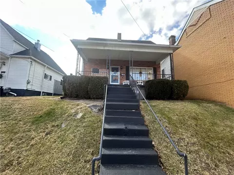 217 Meadow Ave, Charleroi, PA 15022
