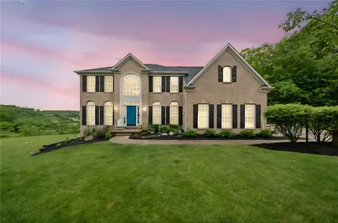 8426 David Dr, Bridgeville, PA 15017