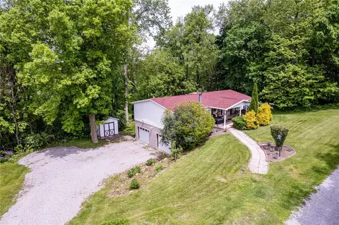 34 Max St, Greensburg, PA 15601