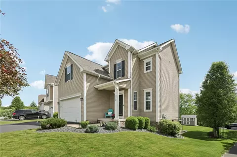 215 Old Hickory Rd, Zelienople, PA 16063