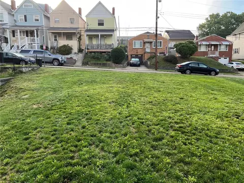 454 Edith St, Pittsburgh, PA 15211