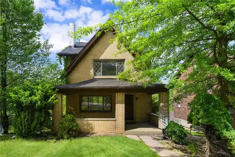 163 Universal Rd, Pittsburgh, PA 15235