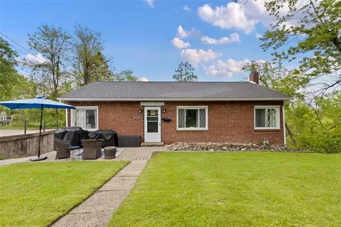 3050 S Park Rd, Bethel Park, PA 15102