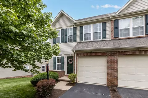 190 Southern Valley Ct, Mars, PA 16046