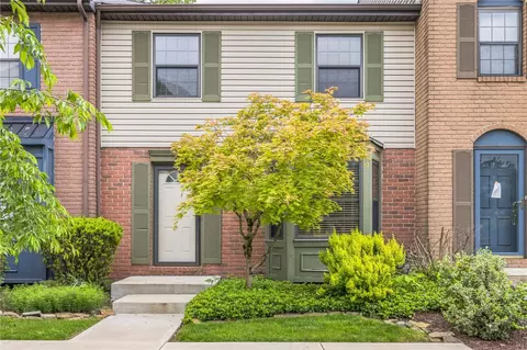 306 Rainprint Ln #30, Murrysville, PA 15668