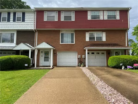 109 Parkside Dr, West Mifflin, PA 15122