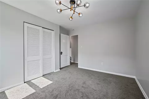 210 E Willock, Pittsburgh, PA 15227 photo 14
