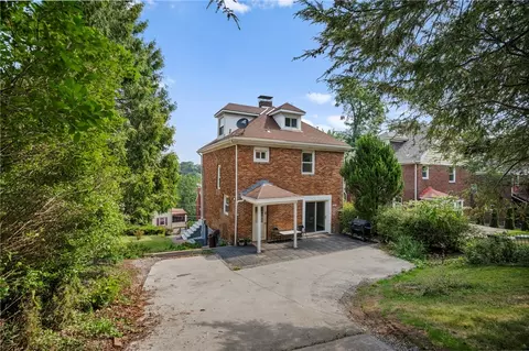 210 E Willock, Pittsburgh, PA 15227 photo 22