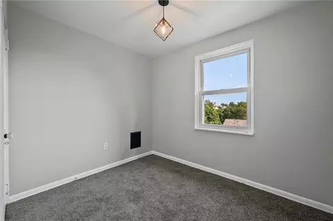 210 E Willock, Pittsburgh, PA 15227 photo 15