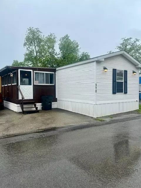 370 Beacon Ave, Washington, PA 15301