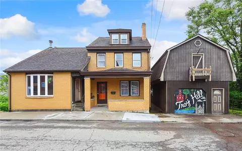 1521 Claim St, Pittsburgh, PA 15212