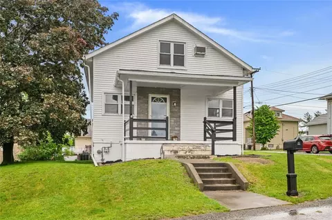 425 Routh Dr, Monroeville, PA 15146