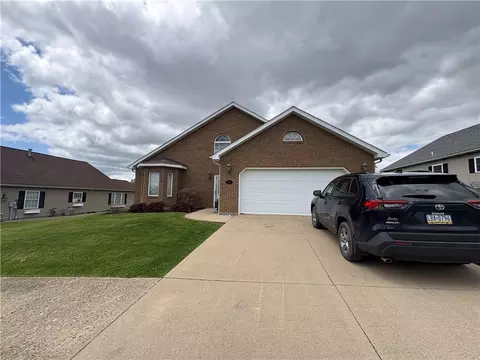 110 Mulligan Dr, Punxsutawney, PA 15767