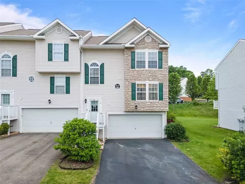 14 Cinque Terra Pl, Finleyville, PA 15332