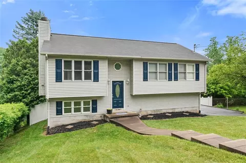 916 Timberland Ave, Pittsburgh, PA 15226