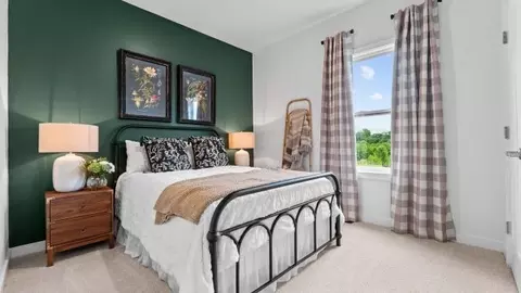 Bedroom - 1792 Cornwall Dr, Irwin, PA 15642 photo 2 of 2