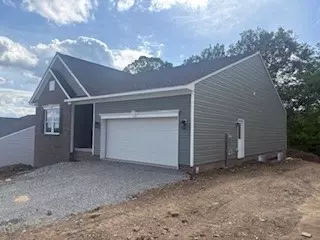 Exterior - 1792 Cornwall Dr, Irwin, PA 15642 photo 2 of 4