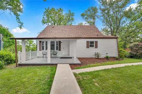 3133 Ridgeway Dr, South Park, PA 15129