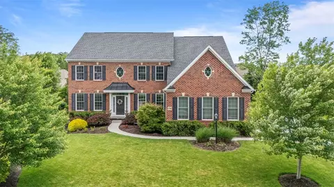 2790 Blackstone Dr, Gibsonia, PA 15044