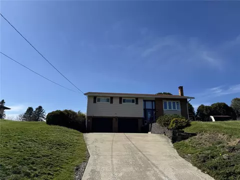 209 Pawnee St, Monessen, PA 15062