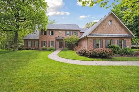 317 Tiffany Ct, Gibsonia, PA 15044