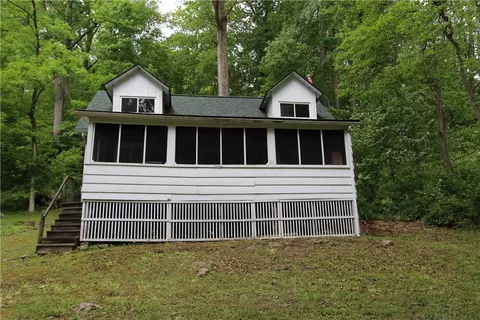 116 Camp Ln, Rector, PA 15677