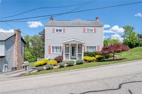 169 Oakmont St, Irwin, PA 15642
