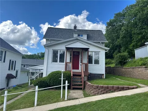 319 Wahl Ave, Evans City, PA 16033