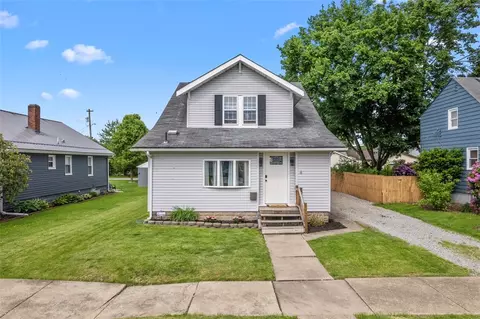 1217 Princeton Ave, Natrona Heights, PA 15065