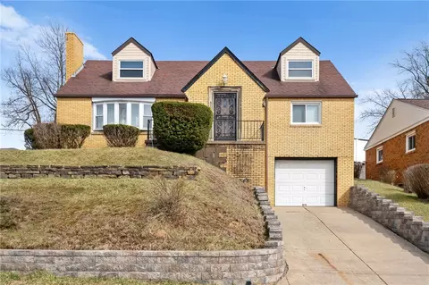 5009 Rosecrest Dr, Pittsburgh, PA 15201