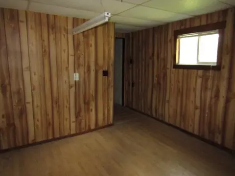 112 Wall St, Everson, PA 15631 photo 13
