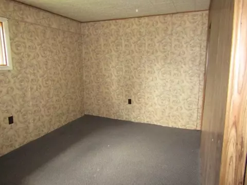112 Wall St, Everson, PA 15631 photo 20