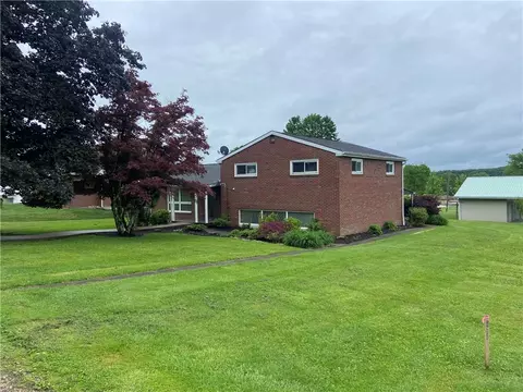 327 Craig St, Ford City, PA 16226