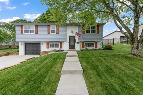 6003 Kingston Dr, Aliquippa, PA 15001