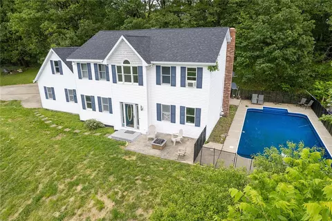 174 Sauls Rd, Greensburg, PA 15601