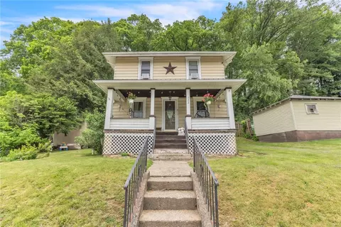 122 W Main St, Worthington, PA 16262