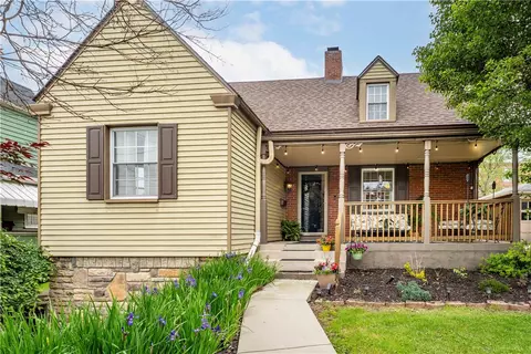 55 Evergreen Ter, Uniontown, PA 15401