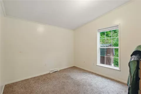 306 Evergreen Ct, Export, PA 15632 photo 18