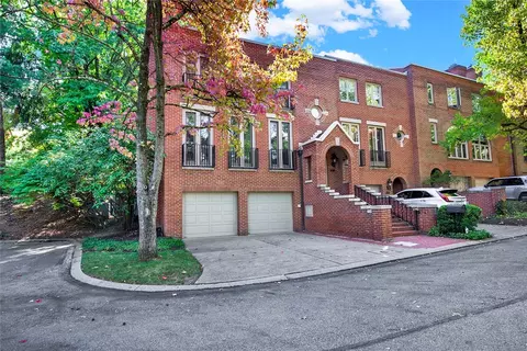 222 Schenley Rd, Pittsburgh, PA 15217