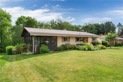 407 Neola Cir, Pittsburgh, PA 15237