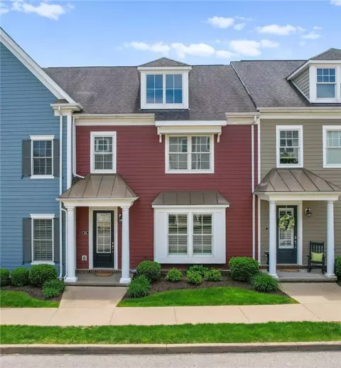 238 Riverfront St, Oakmont, PA 15139